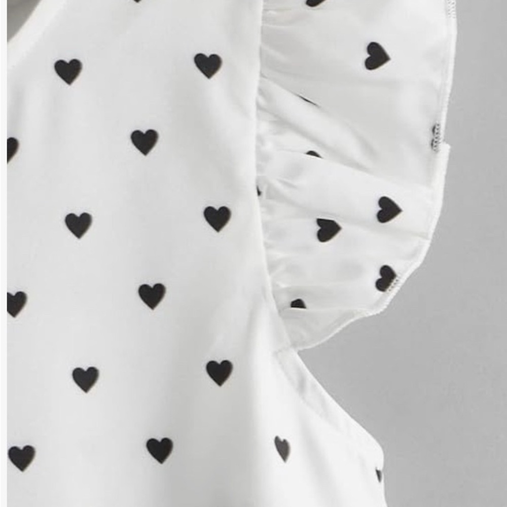 Heart Patterned White Blouse - Picture 4 of 5